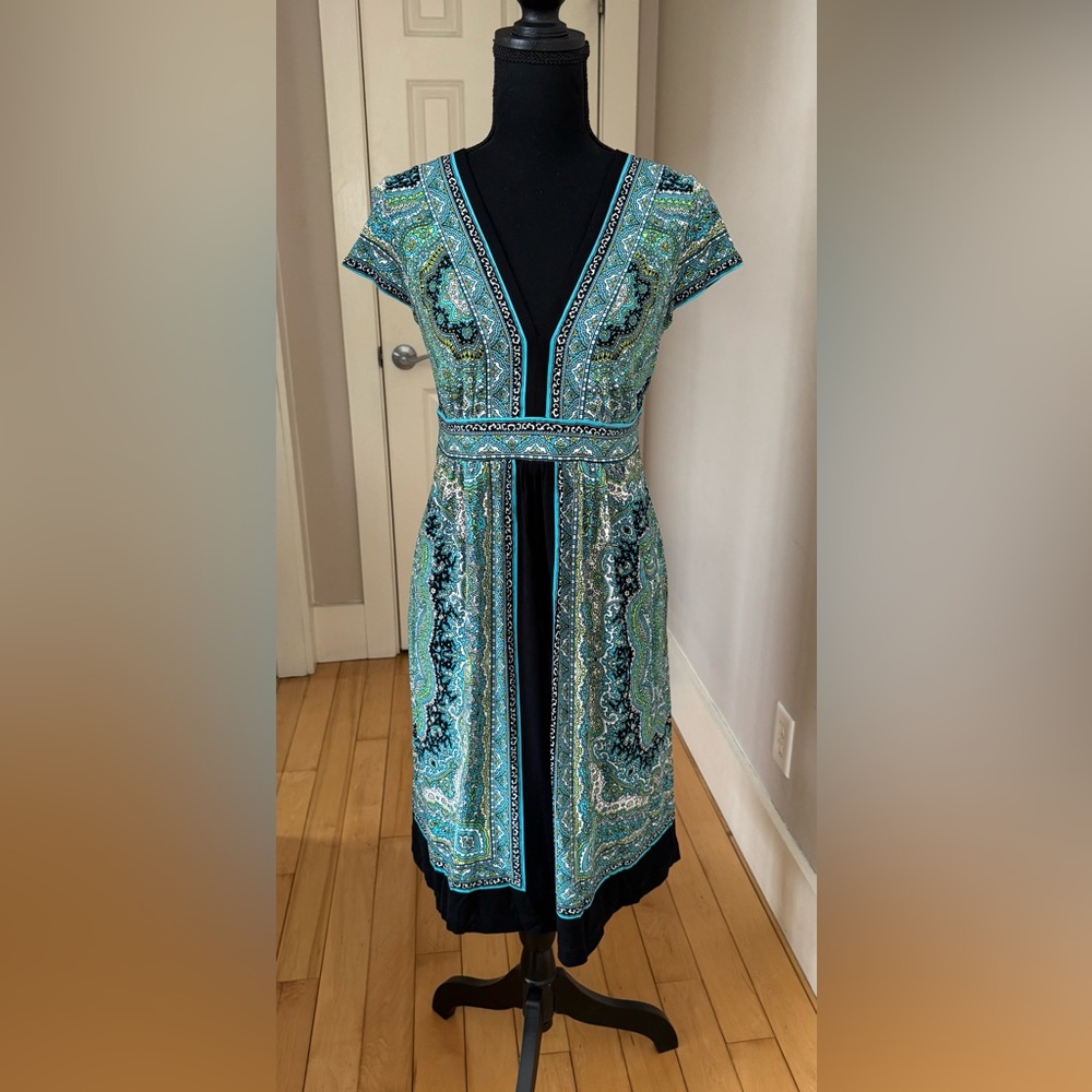 London Times green black paisley knee length v-neck short sleeve dress women 4